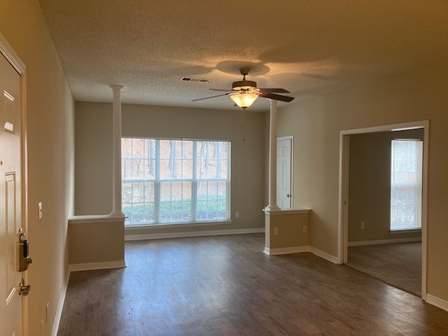 Interior Photo - MAA Riverchase