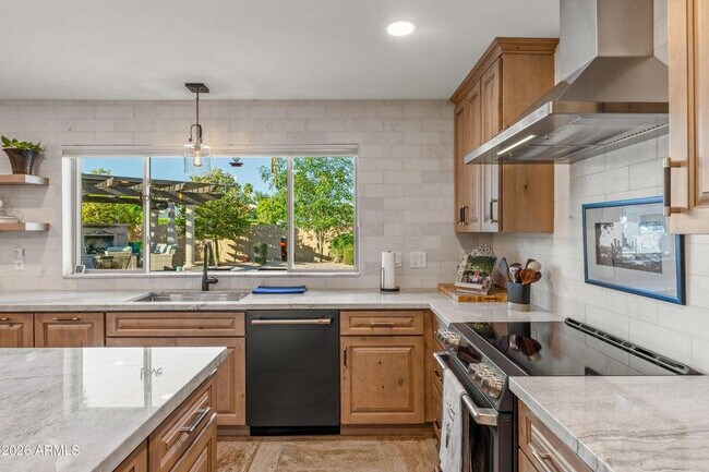 Building Photo - 8620 E San Marcos Dr