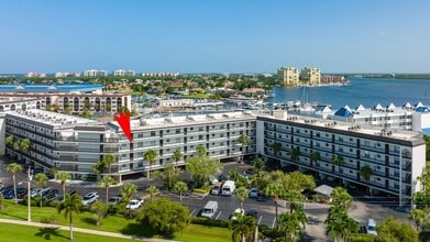 Building Photo - Beautiful 2 Bedroom with a Bay View-Anglers Cove-AVAILABLE FOR ANNUAL TENANT- May 1-2026