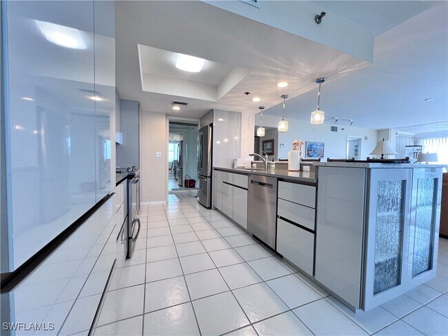 Building Photo - 5550 Heron Point Dr