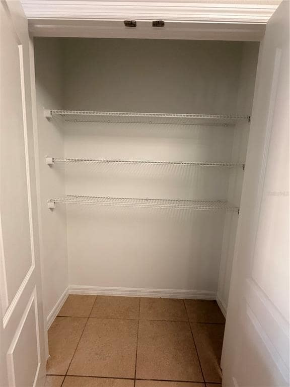 Building Photo - 3520 Seneca Club Loop