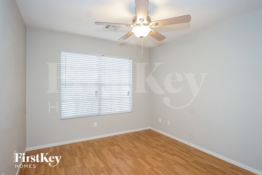 Building Photo - 5900 Kane Holly St