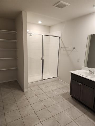 Building Photo - 106 Admiral Ln