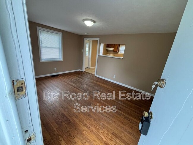 Building Photo - 2701 Tylersville Rd
