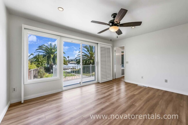 Building Photo - 986 Bel Marin Keys Blvd