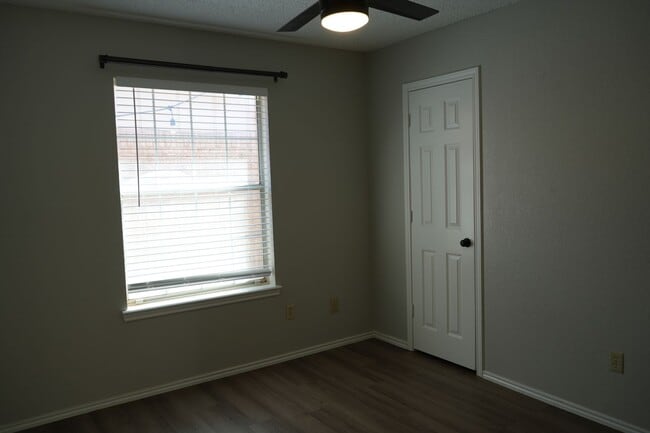 Building Photo - Southwest Lubbock 3 Bedroom - Move in 07/16