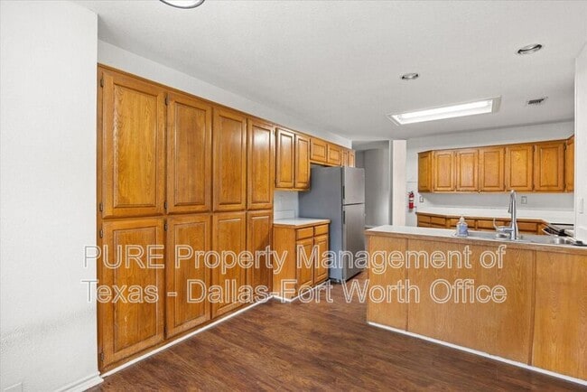 Building Photo - 3905 Frisco Cir
