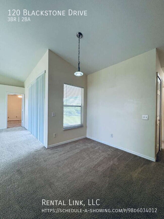 Building Photo - 120 Blackstone Dr