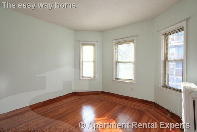 Building Photo - 25 Belknap St