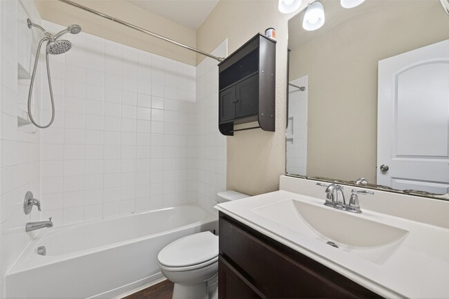 Building Photo - 5234 Jasmine Valley Ct