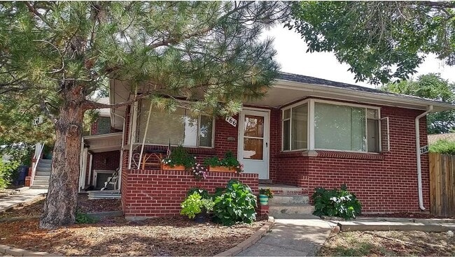Building Photo - 768 S Krameria St