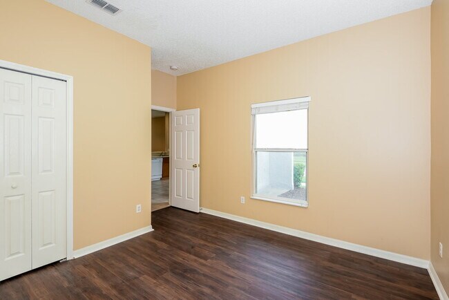 Building Photo - 14436 Chicora Crossing Blvd