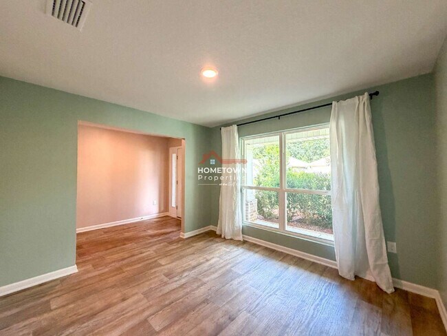Building Photo - 7305 Lakeside Oak Ct