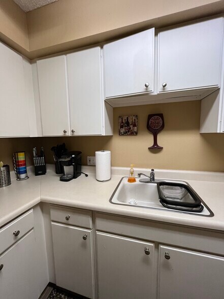 Building Photo - 1020 15th St