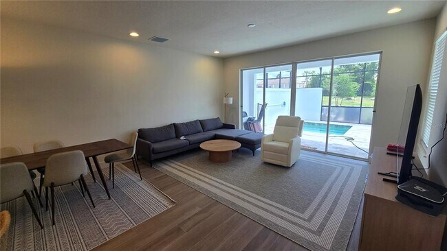 Building Photo - 17410 Serenidad Blvd