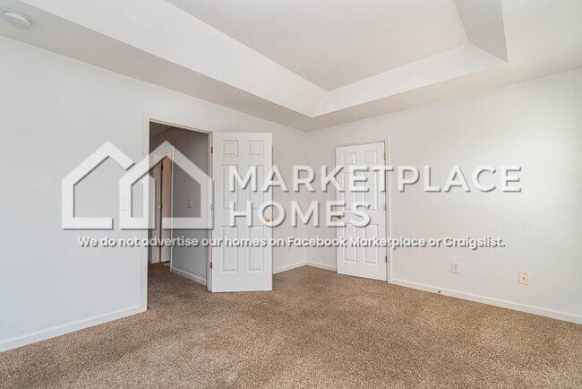 Building Photo - 5170 Hickory Hollow Pkwy