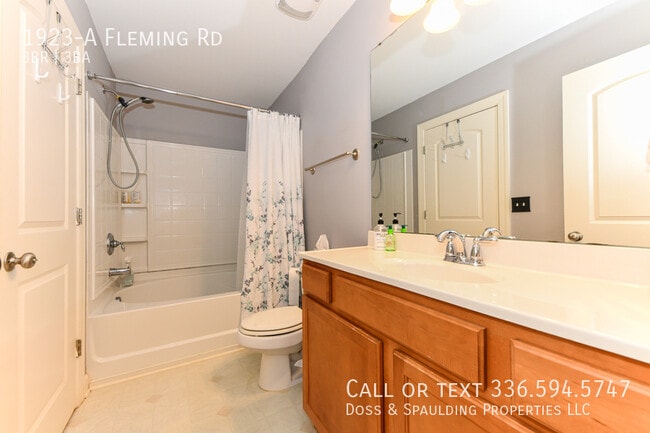 Building Photo - 1923 Fleming Rd