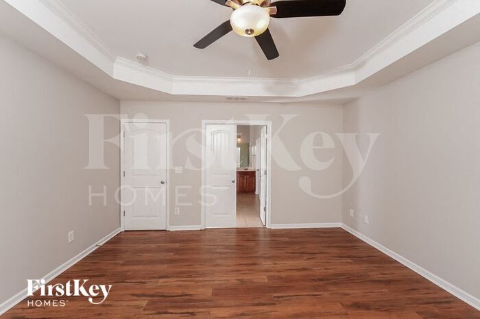 Building Photo - 623 Dulion Dr
