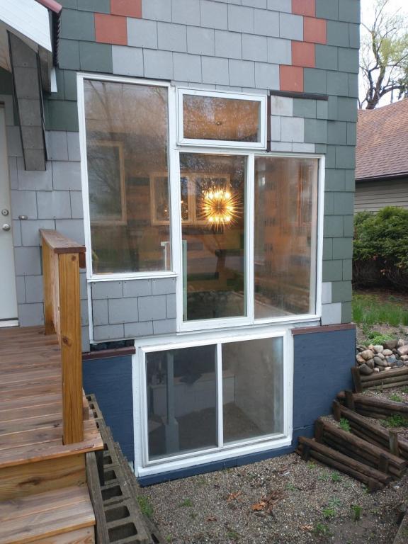 Building Photo - 1848 Arbordale