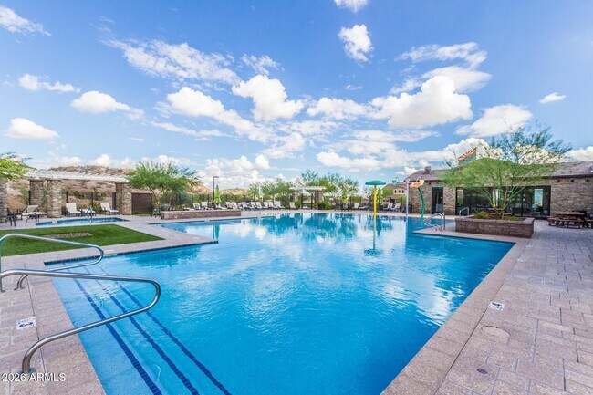 Building Photo - 21188 W Almeria Rd