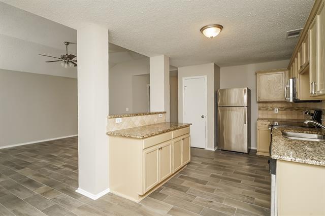 Building Photo - 234 Fordham Dr