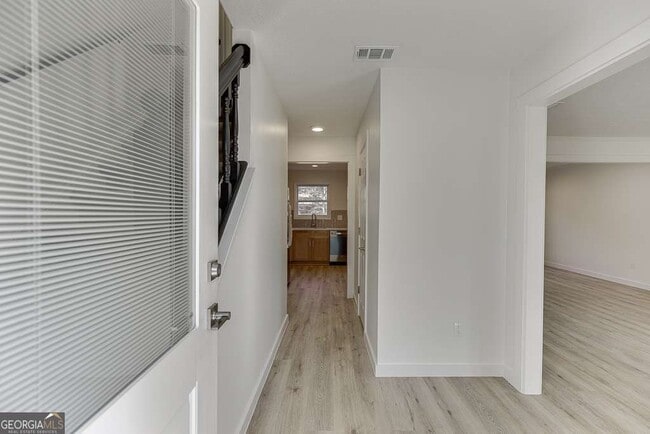 Building Photo - 1225 Shelton Way