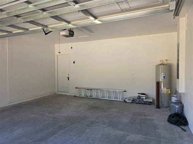 Building Photo - 3442 NW 36th Ave