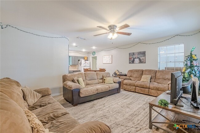 Building Photo - 133 Algarita Rd