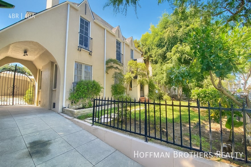 Building Photo - 753 S Ogden Dr