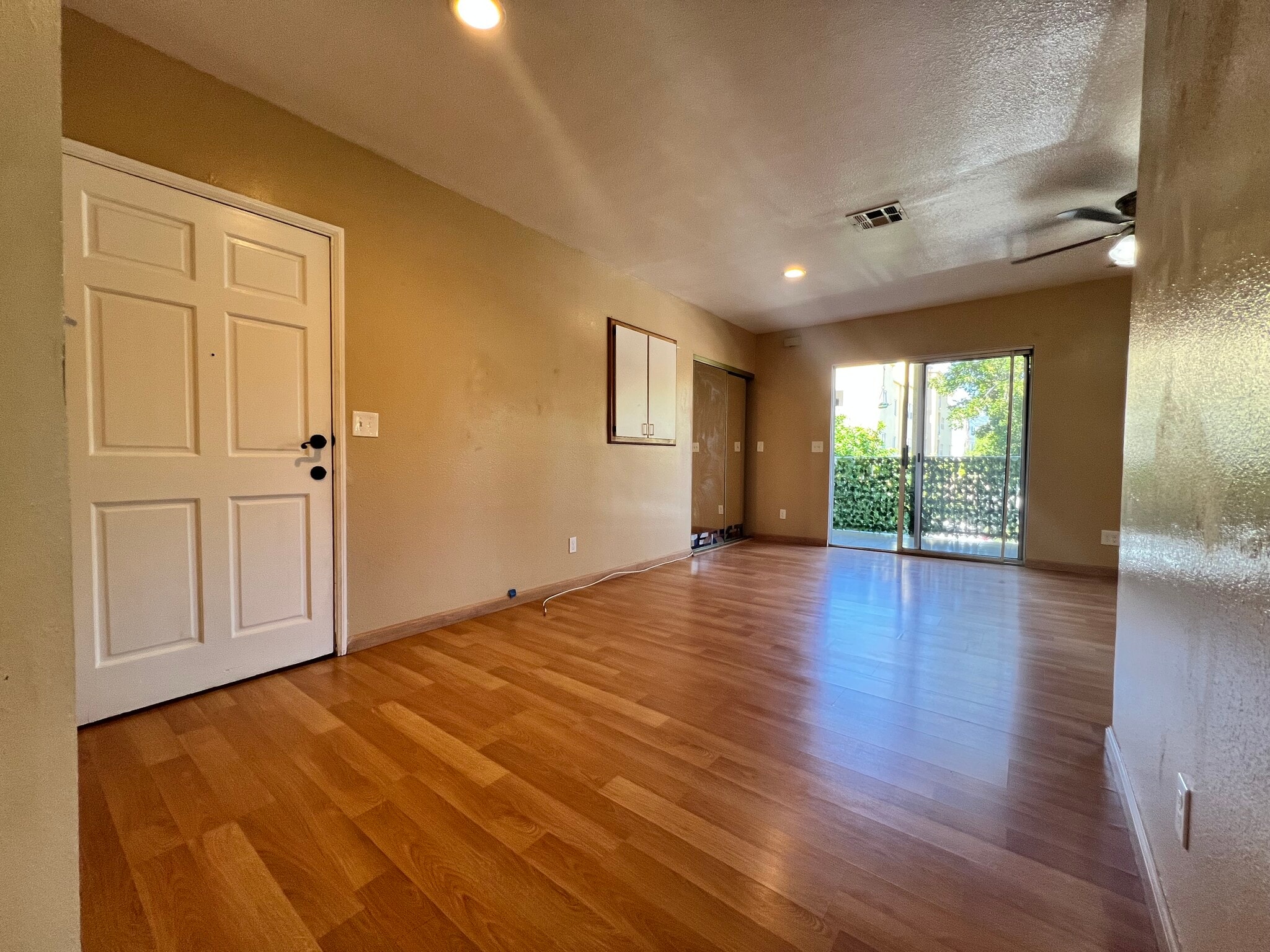 Building Photo - 5646 La Mirada Ave