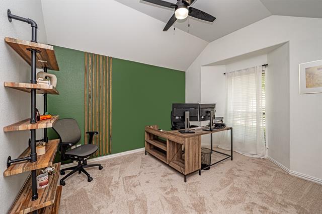 Building Photo - 8309 Green Ash Dr