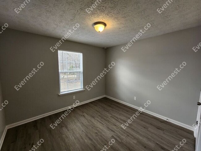 Building Photo - 327 Dove Point