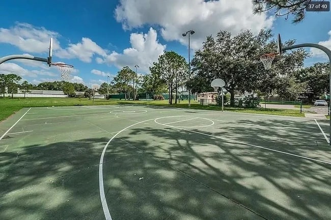 Building Photo - 1806 Ironwood Ct W