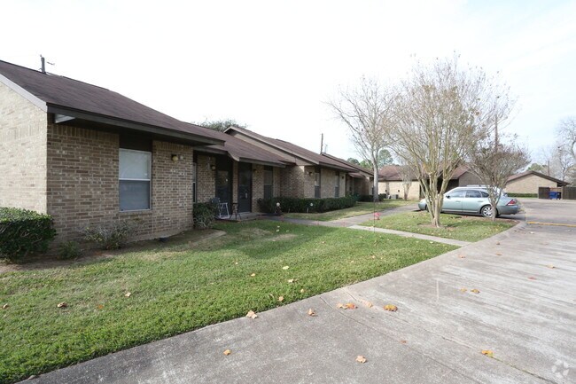 Primary Photo - Woodlands Senior Apartments