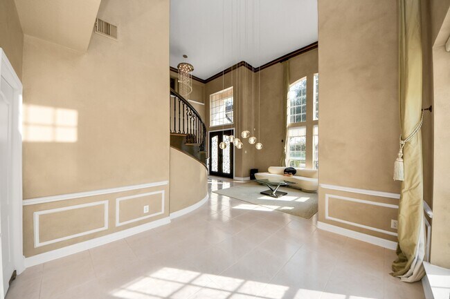 Building Photo - 5410 Deerbourne Chase Dr