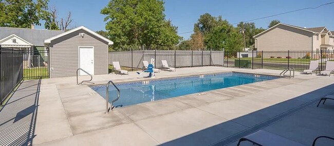 Building Photo - Modern 3-Bedroom Home with Resort-Style Amenities