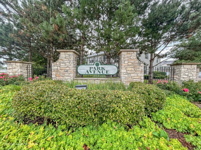 Building Photo - 2417 Stoughton Cir