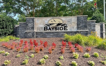 Building Photo - 8626 S Park Dr