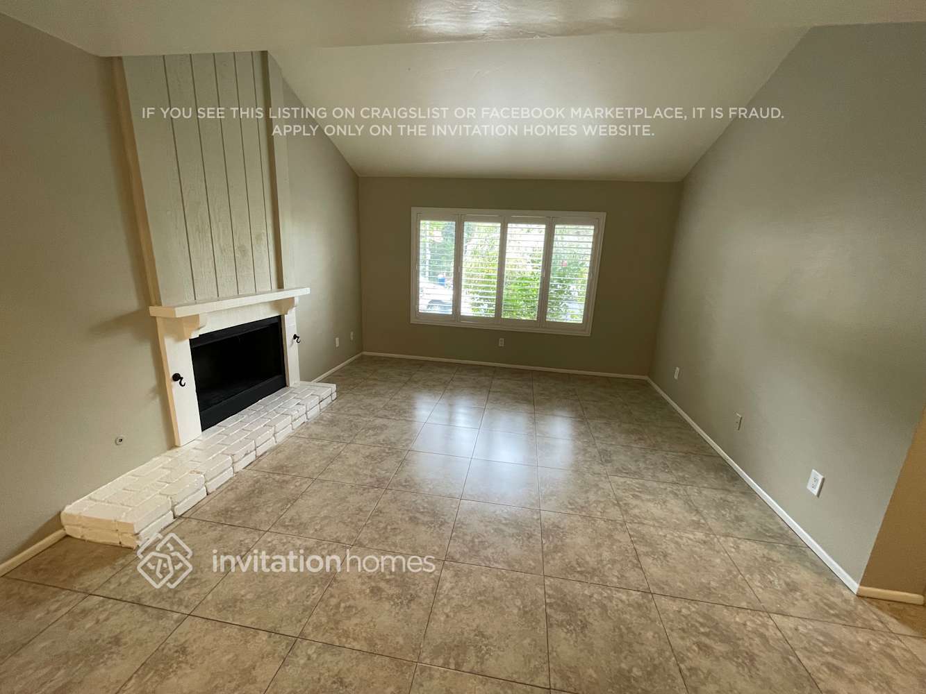 Building Photo - 30240 Santa Cecilia Dr