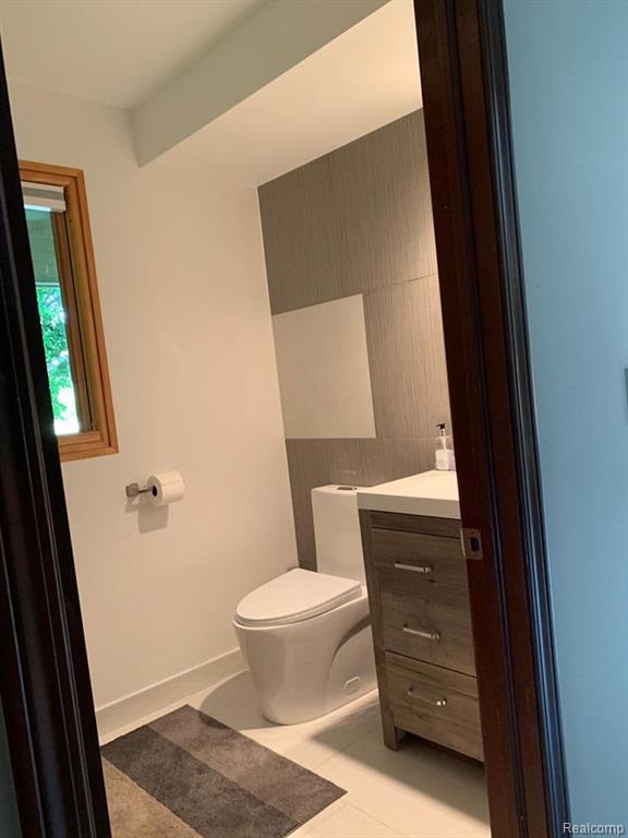 Building Photo - 3266 Montmarte Cir