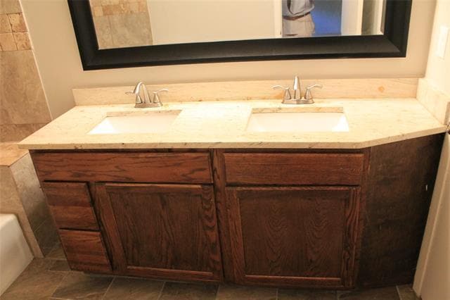 Building Photo - 809 W Northgate Dr