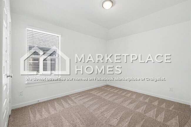Building Photo - 415 Bertney Dr