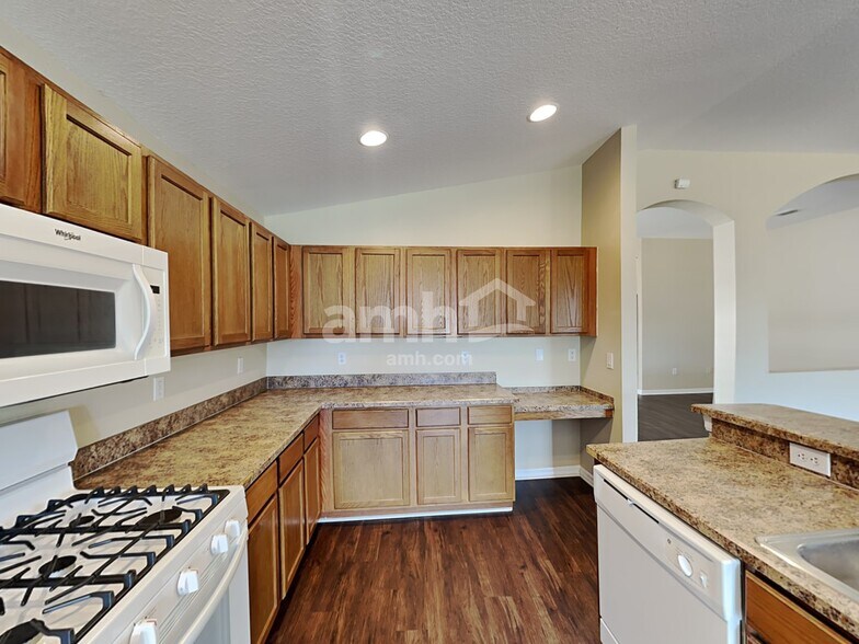 Building Photo - 6726 Cambridge Park Dr