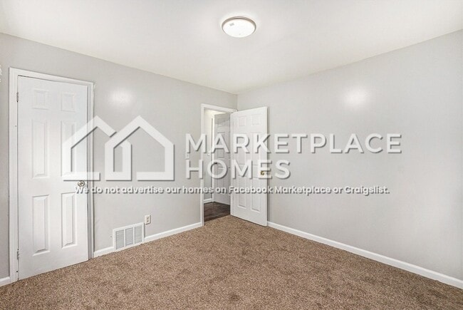 Building Photo - 7647 Fielding St