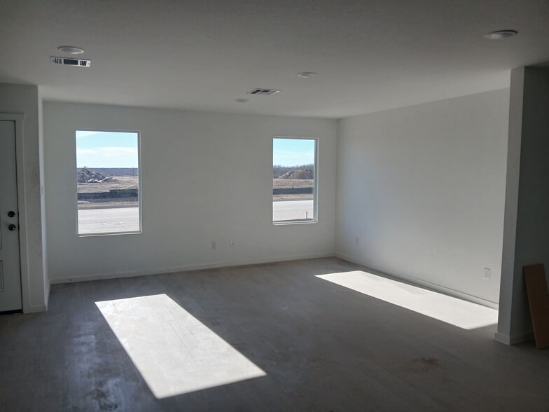 Building Photo - 7171 Sapphire Rdg