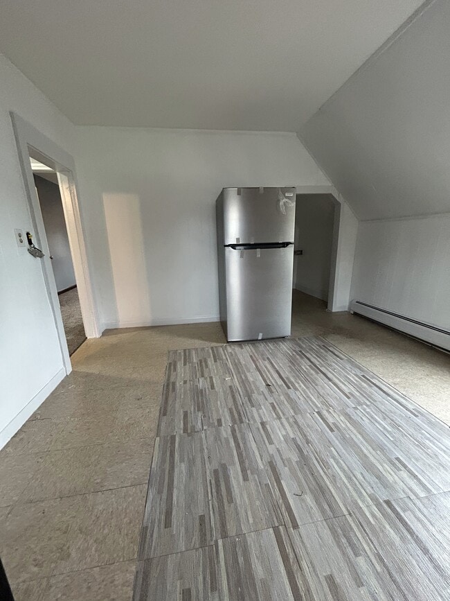 Building Photo - 126 Boswell Ave