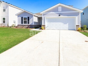 Building Photo - 102 Wildflower Ln