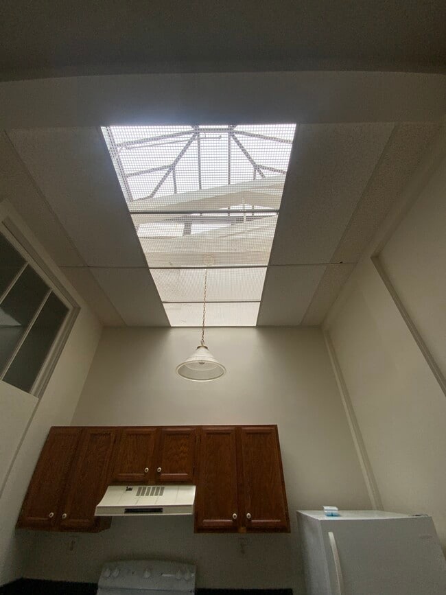 Building Photo - 368 Broadway