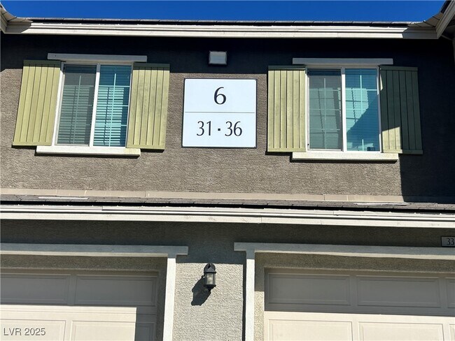 Building Photo - 20 Barbara Ln