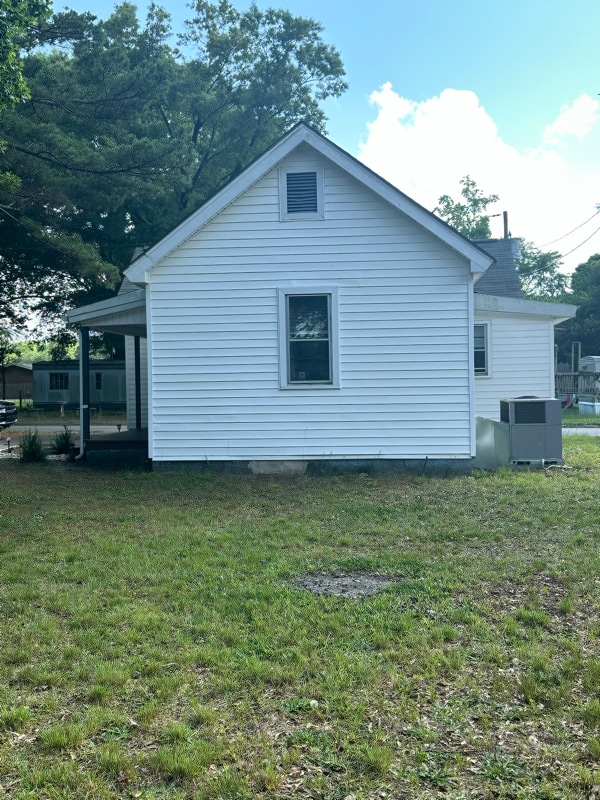 Building Photo - 820 Southern St